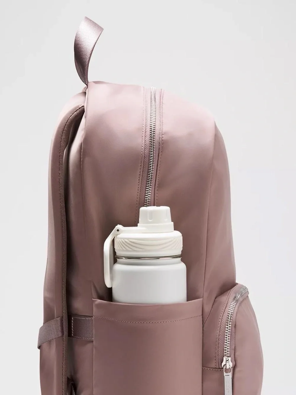 Lululemon Everywhere Backpack 22L Metal Hardware- Ashen Rose/Wacky Khaki/Silver